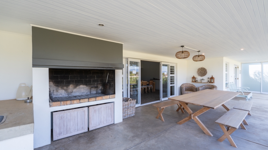 4 Bedroom Property for Sale in Silwerstrand Golf And River Estate Western Cape